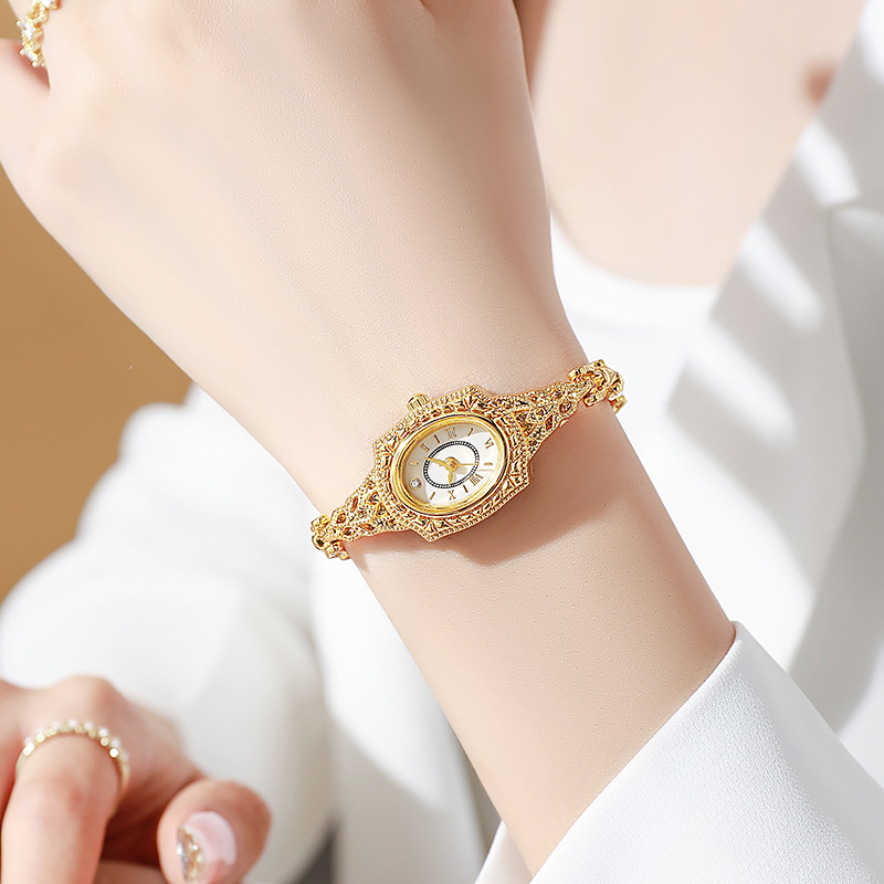 Ретро-часы в форме бочонка для – обзор и цена Jewelry Watches Vintage